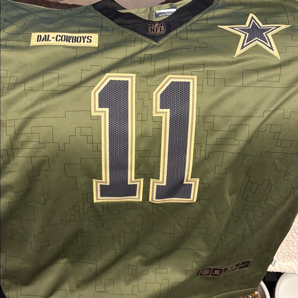 NFL Dallas Parsons Salute to Service On Field Jersey - Picture 2 of 4